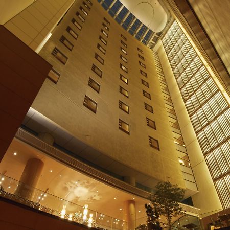 Marunouchi Hotel Tokio Exterior foto The atrium