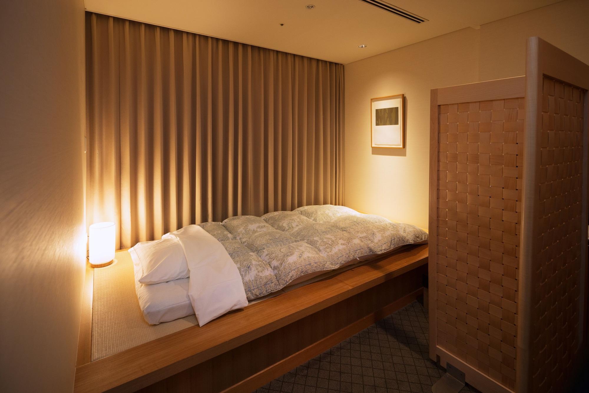 Marunouchi Hotel Tokio Exterior foto A futon bed