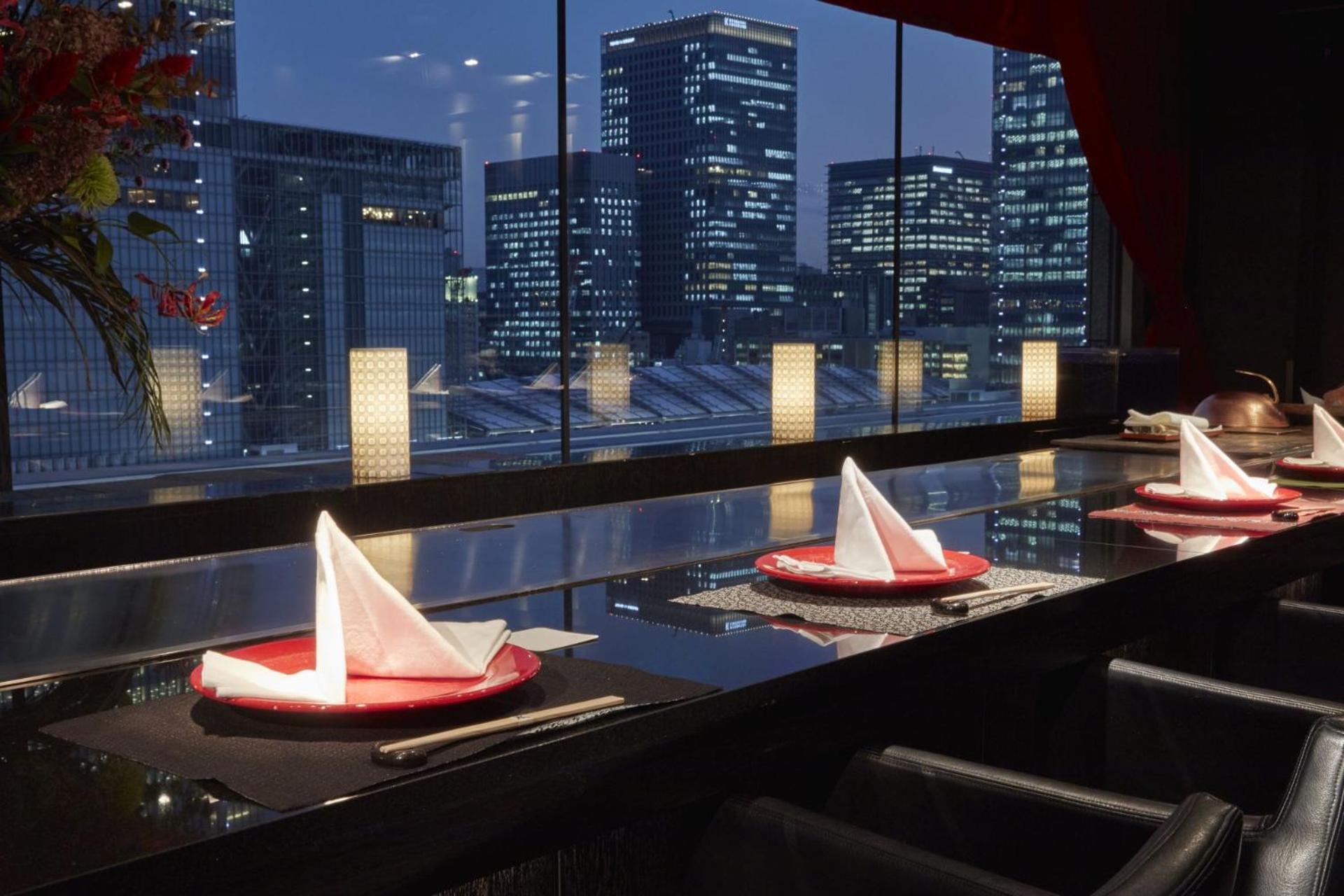 Marunouchi Hotel Tokio Exterior foto Interior of a restaurant